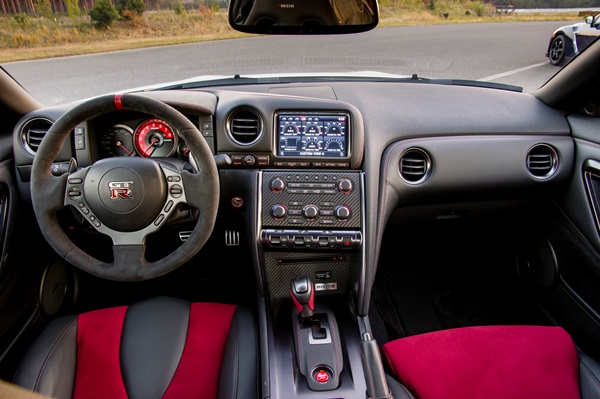 Interior Nissan GT-R Nismo