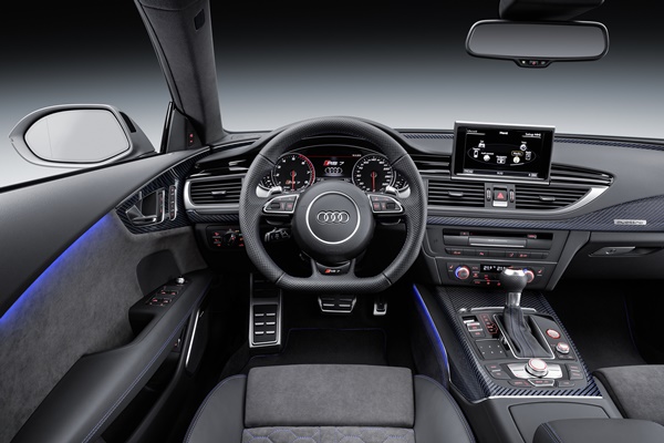 Audi RS6 Avant Performance-interior 2210