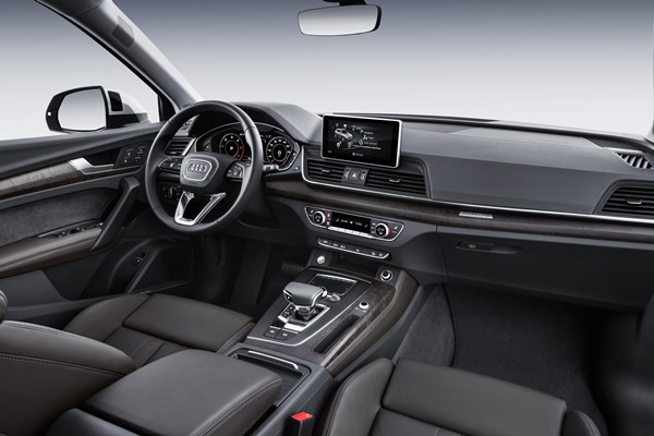 Audi Q5 2017 0311-2