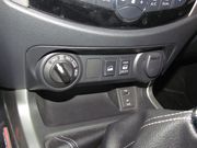 4 10 interior detalle Nissan Navara NP 300 dCi 190 prueba 2016 p